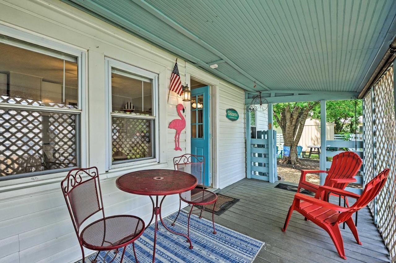 The Blue Crab Cottage - 3 Blocks From The Beach! 科洛尼尔比奇 外观 照片